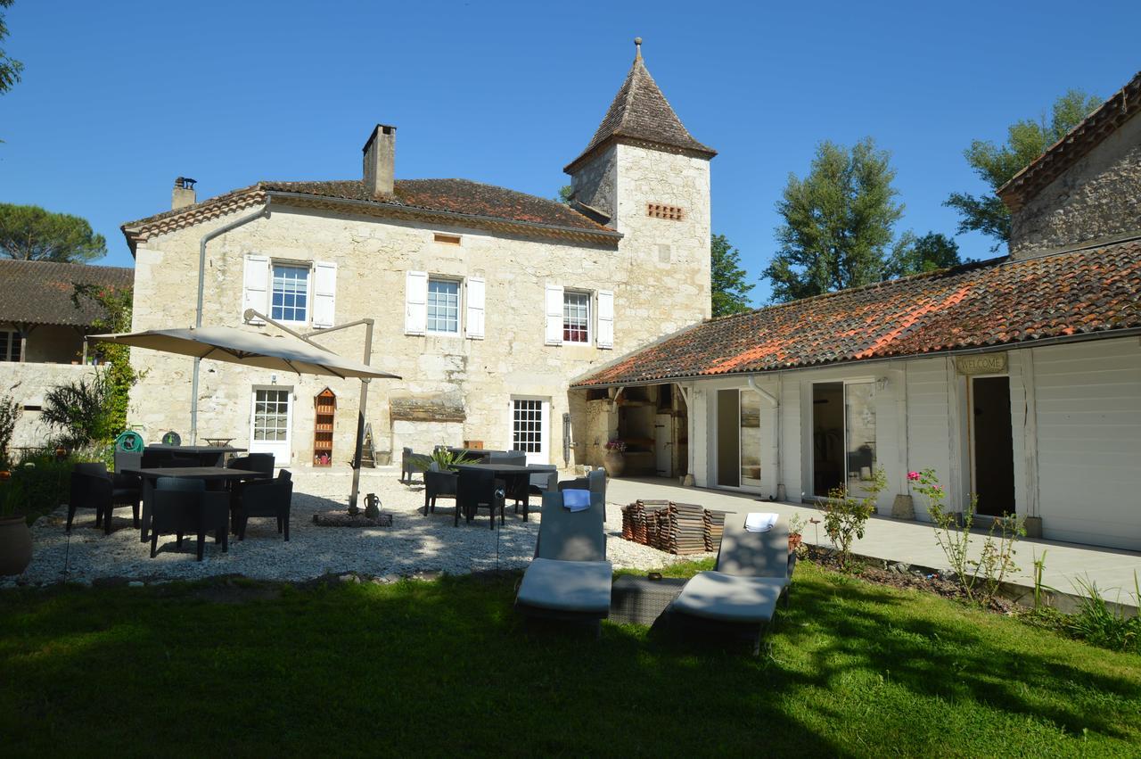 Hotel Moulin De Jouenery Et Spa à Brassac  Extérieur photo